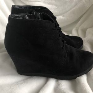 Black wedge booties